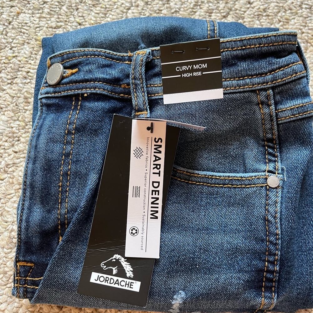Mom jeans